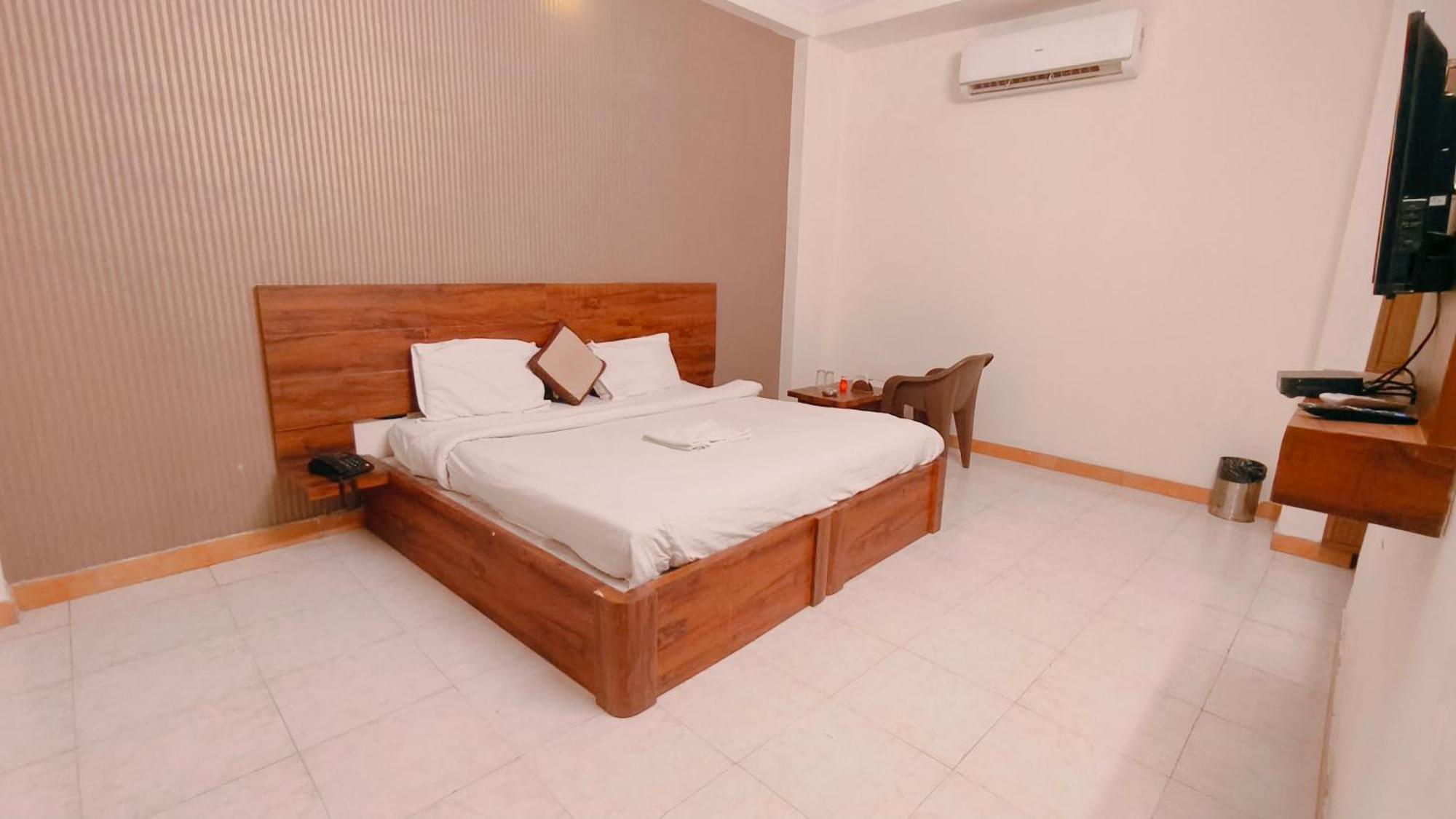Hotel Elegant, Near Mansarovar, Jaipur Ngoại thất bức ảnh