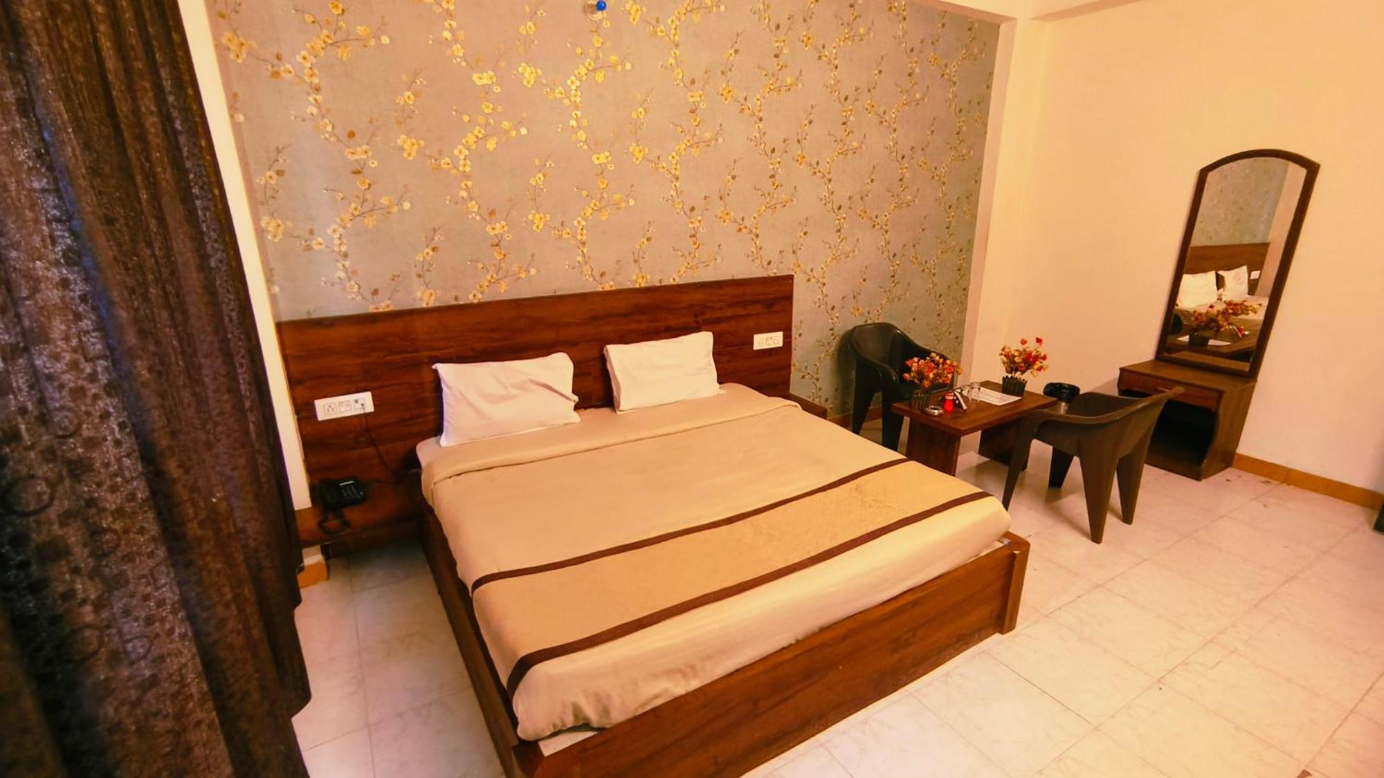 Hotel Elegant, Near Mansarovar, Jaipur Ngoại thất bức ảnh